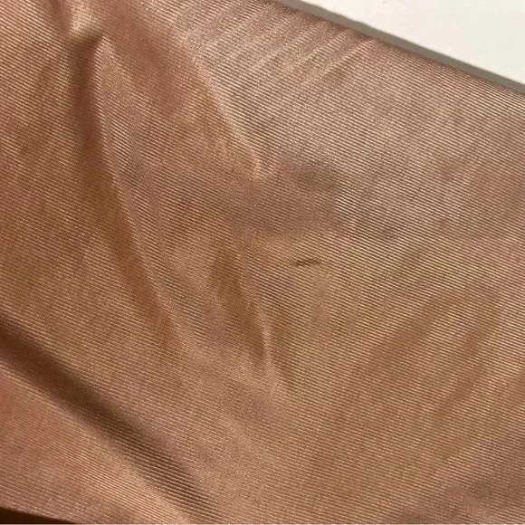 NWOT Thinstincts® 2.0 High-Waisted Mid-Thigh Short  S - Picture 6 of 10